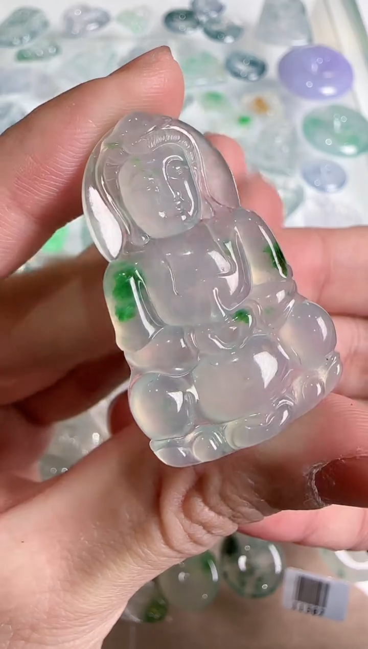 【闪购商品】翡翠吊坠(不含链)未镶嵌··