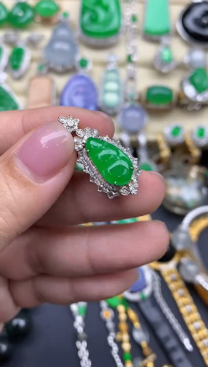 【闪购商品】翡翠颈饰18K金镶嵌299-中国好珍宝