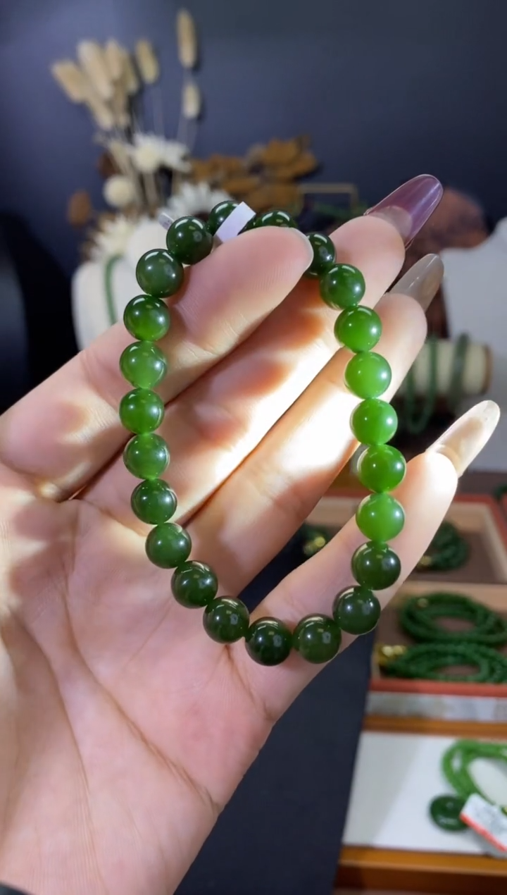 【闪购商品】和田玉（碧玉）颈饰未镶嵌8菠菜无黑