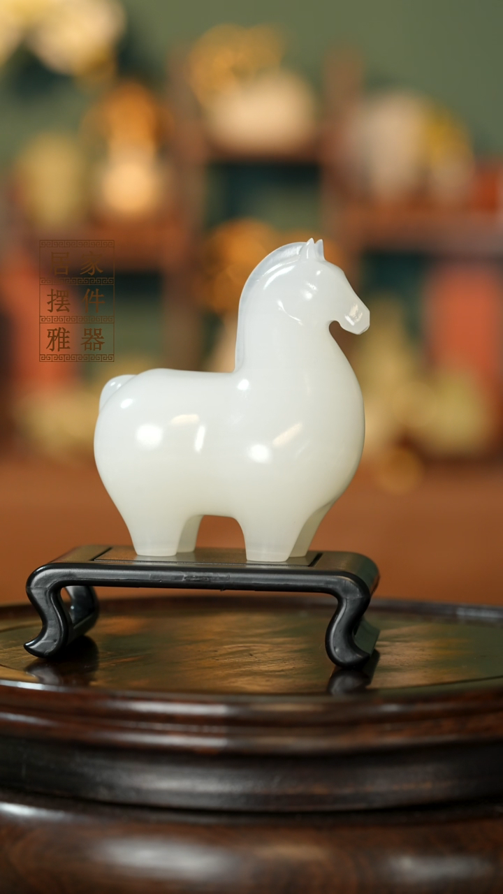 玉《马到成功》摆件