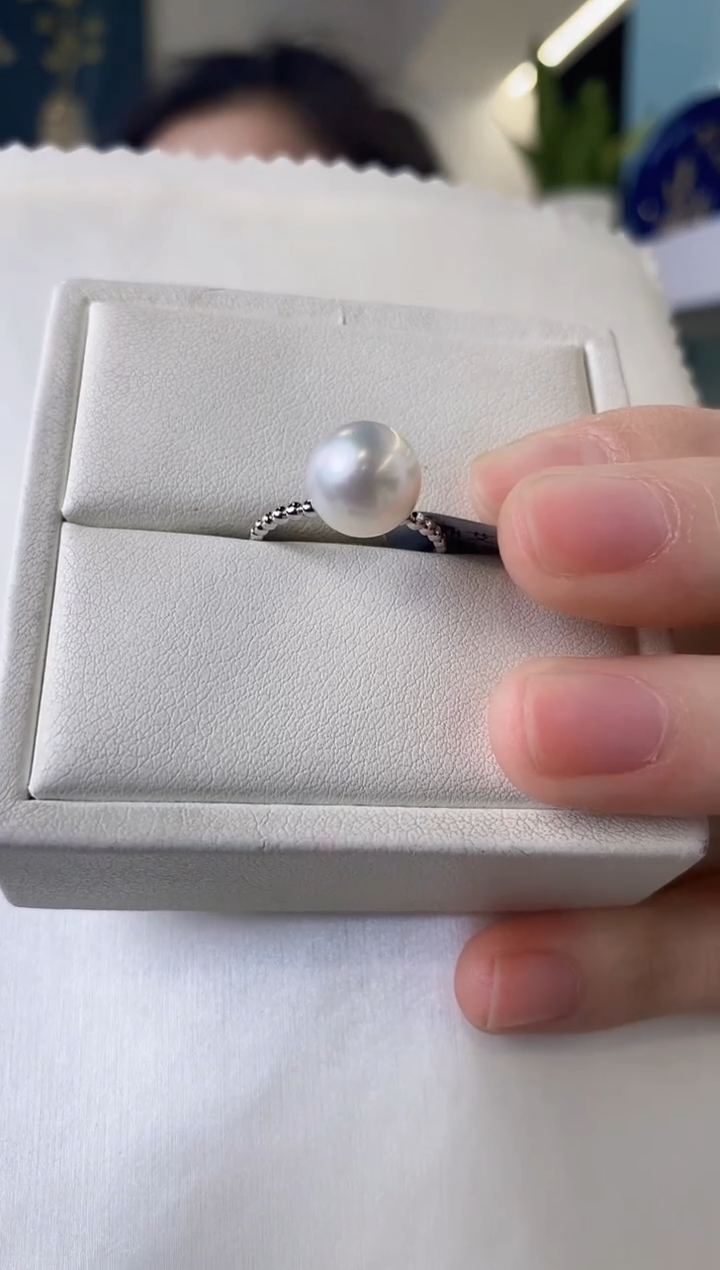 【闪购商品】海水珍珠戒指18K金镶嵌10-11澳白珍珠戒指
