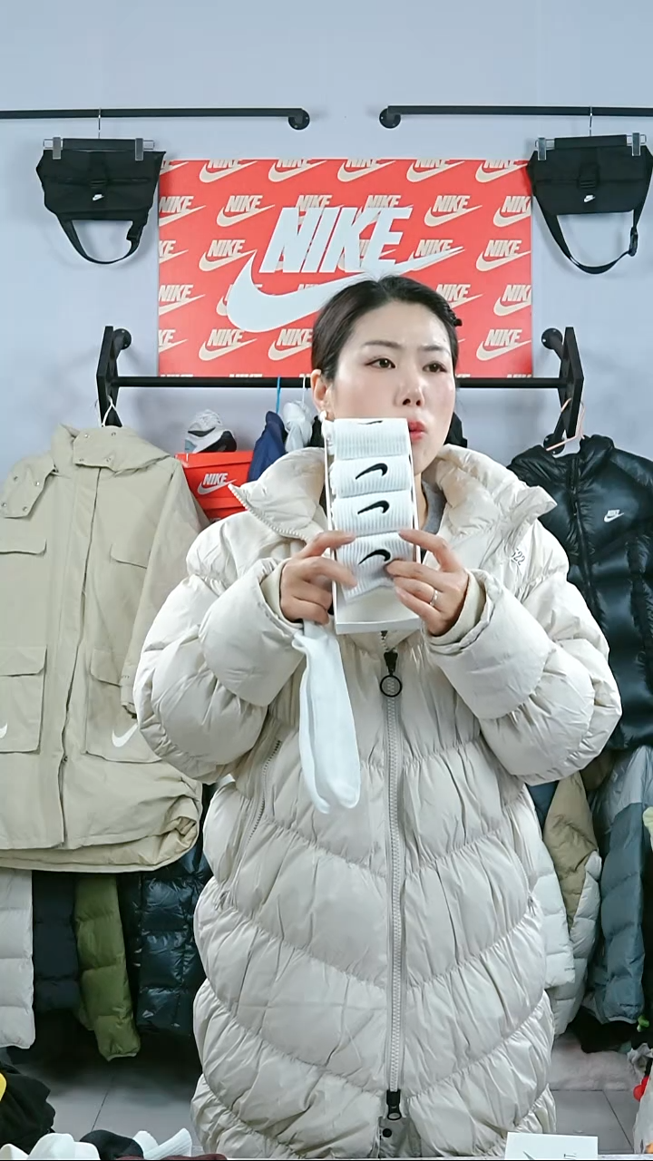 闪购编码Nike/Jordan运动衣以直播间过款为准尺码   盒装袜子