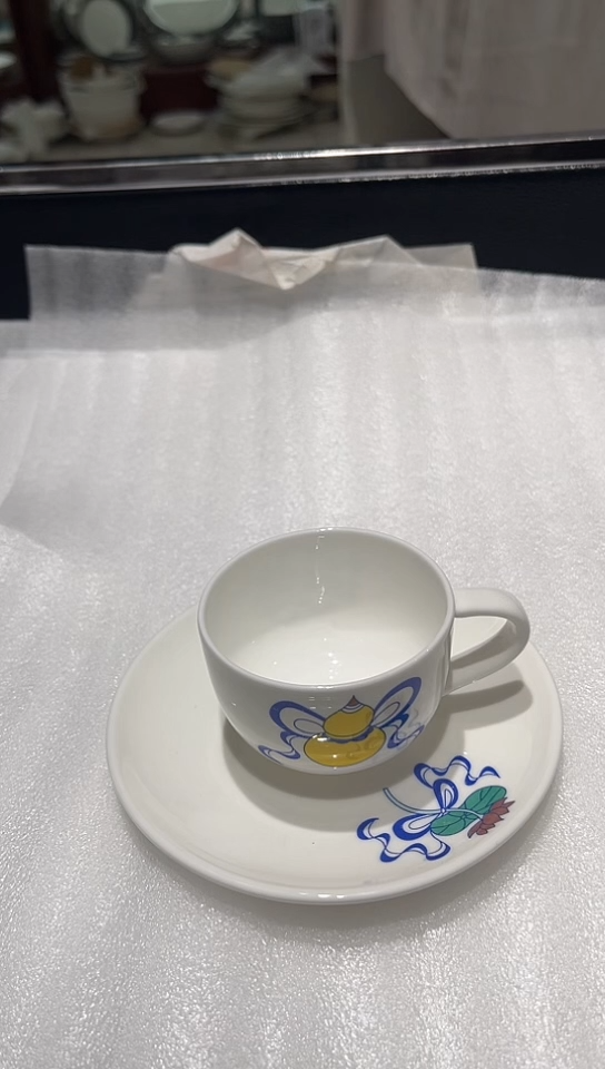 骨瓷杯碟隆达骨瓷