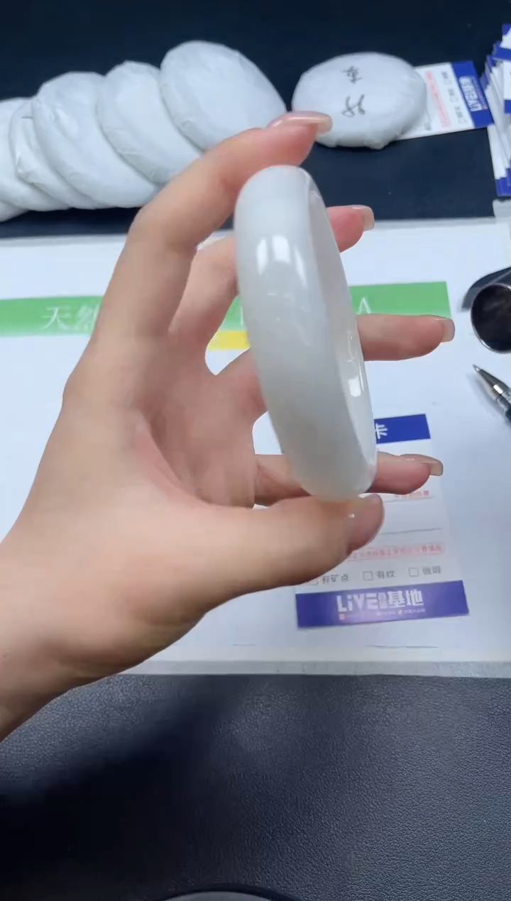 未镶嵌手镯和田玉091-5960