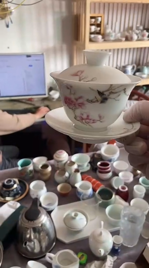 摆件景德镇陶瓷三才盖碗