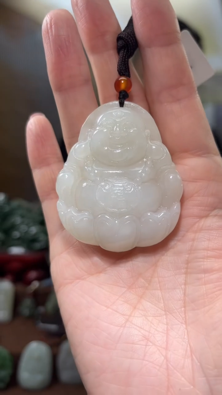 颈饰未镶嵌和田玉·