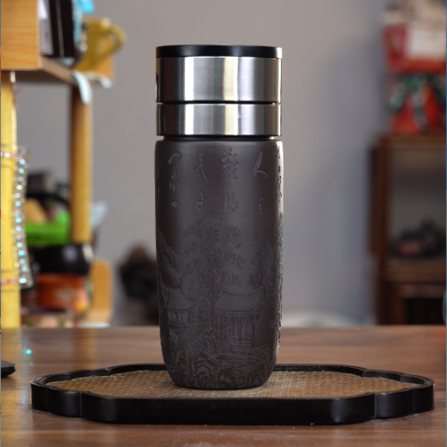 9232宜兴紫砂茶具老紫泥刻绘江南水乡双层紫砂杯保温杯车载杯450m