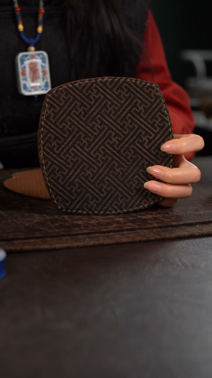 【闪购商品】杯君心福利香云纱小元宝茶席方形