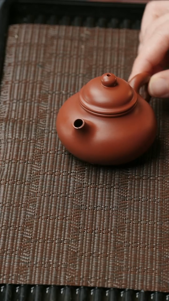 【闪购商品】紫砂茶壶五堂 容天（阿弥陀佛）