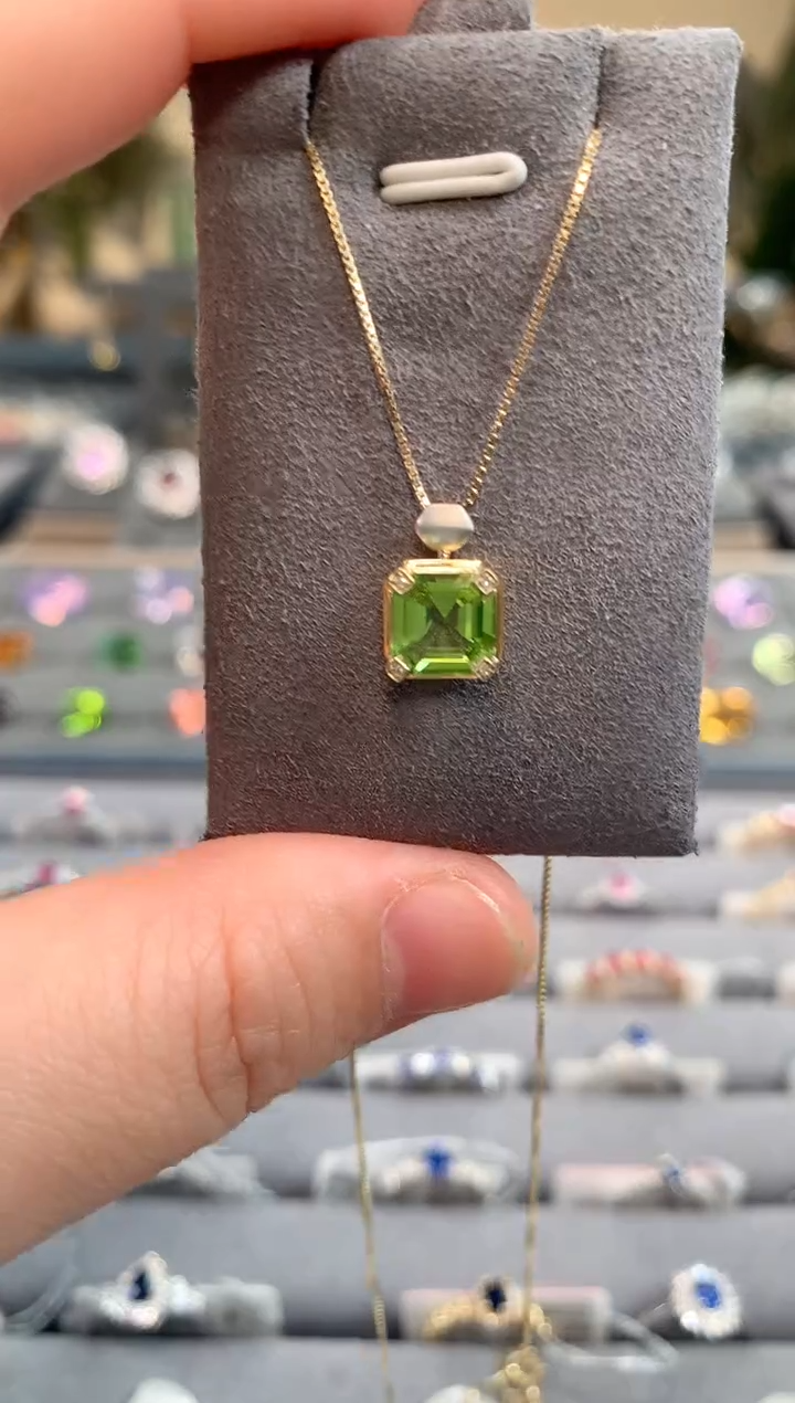 【闪购商品】橄榄石吊坠(不含链)18K金镶嵌橄榄石