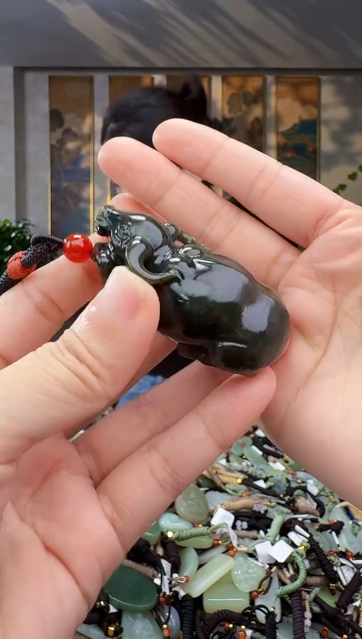 未镶嵌和田玉挂件拍一发一