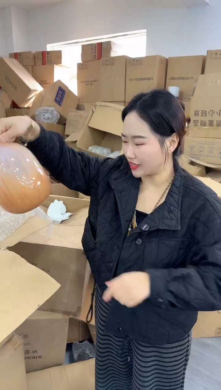 【闪购商品】琉璃静姐花器U-品3