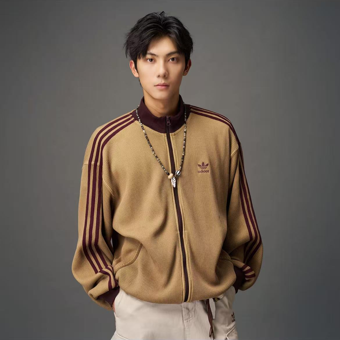 【滔搏联动】三叶草华夫格立领运动宽松流光风夹克外套KC2620