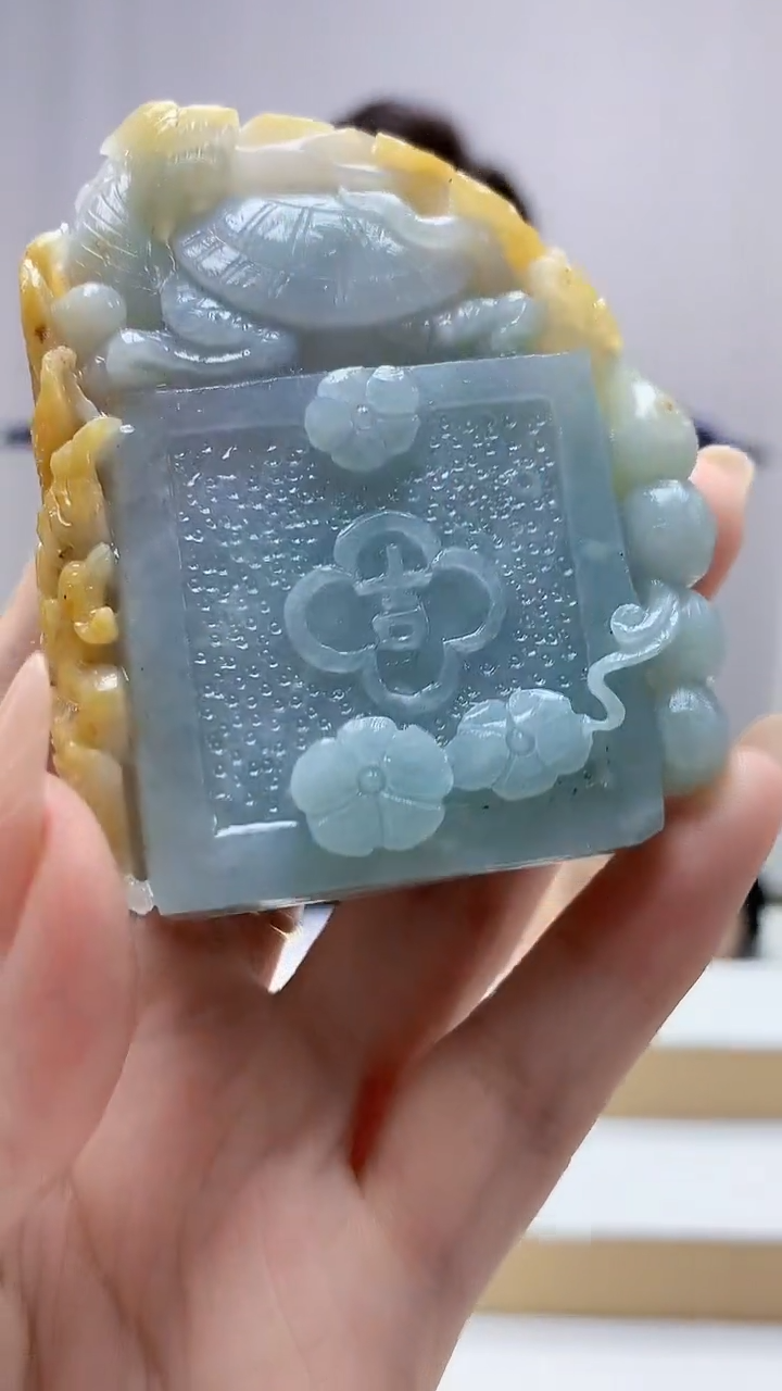 未镶嵌定制翡翠4829DD-毛货挂件赠底座77