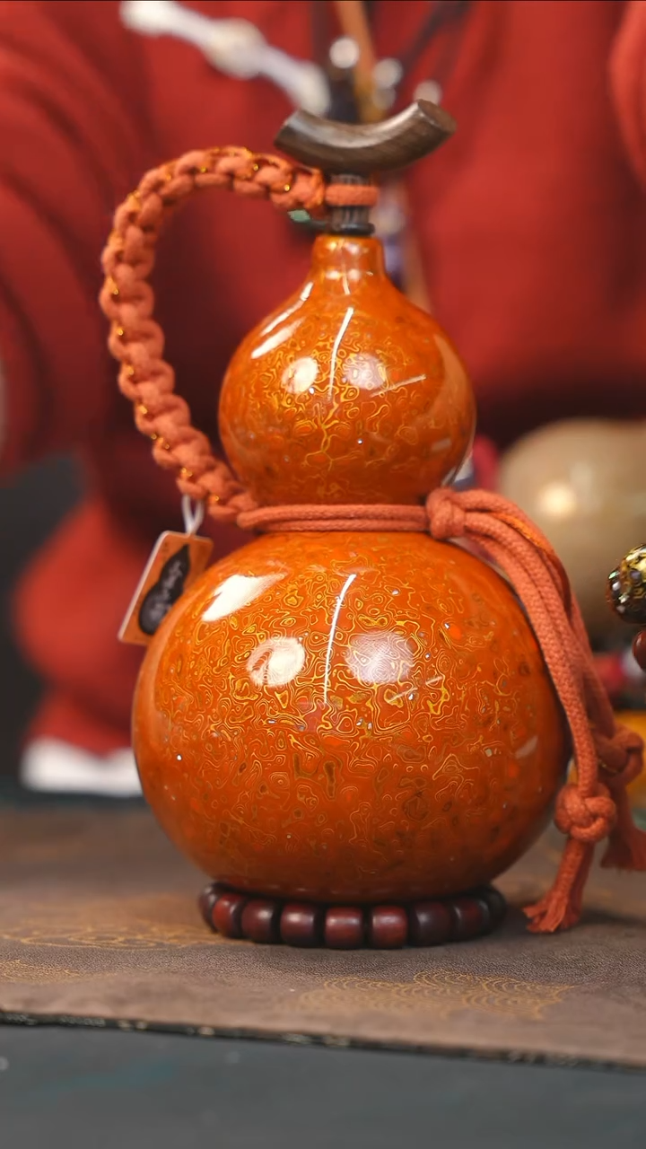 【闪购商品】RQ147漆艺酒葫芦不包手串及旋转底座