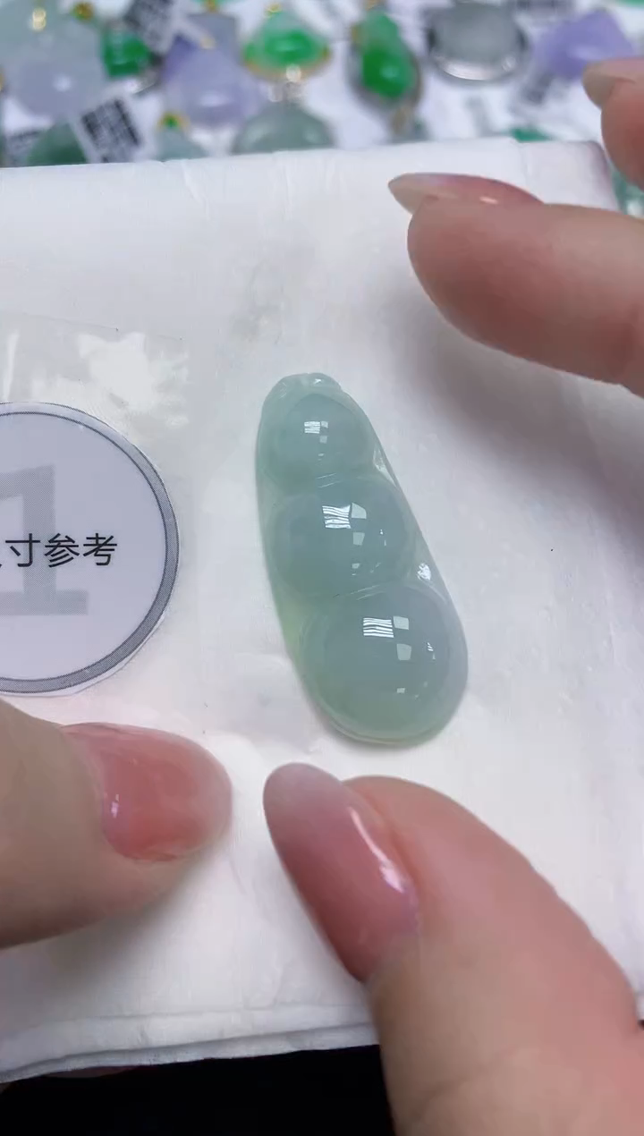 颈饰未镶嵌翡翠天然缅甸翡翠A货百元以上9元证书费自理