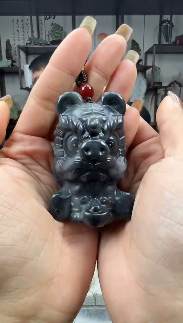 未镶嵌和田玉把件1