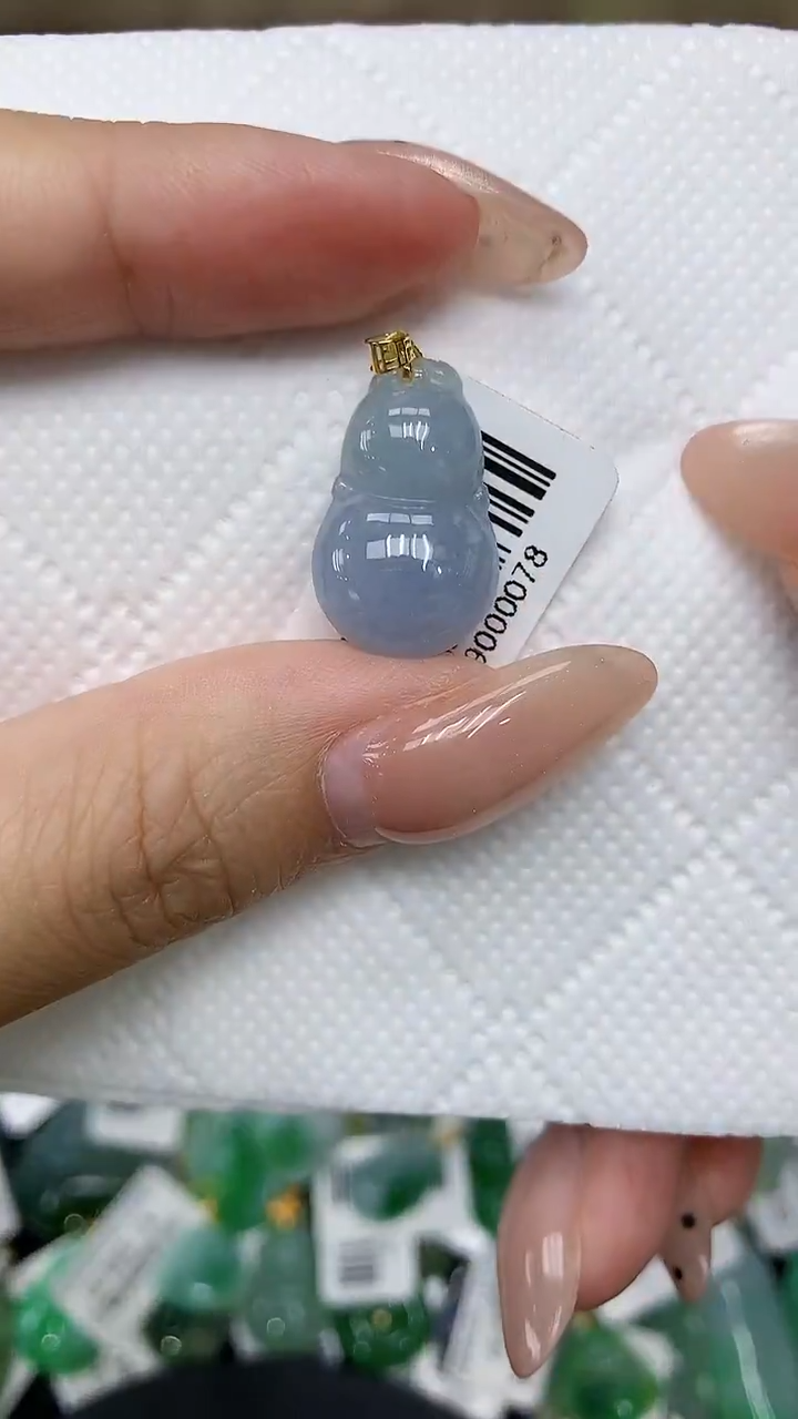 颈饰18K金镶嵌翡翠1111111111