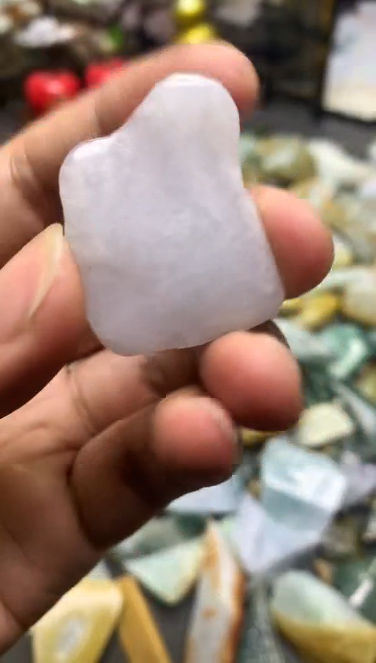 【闪购商品】翡翠耳饰未镶嵌天然翡翠A货