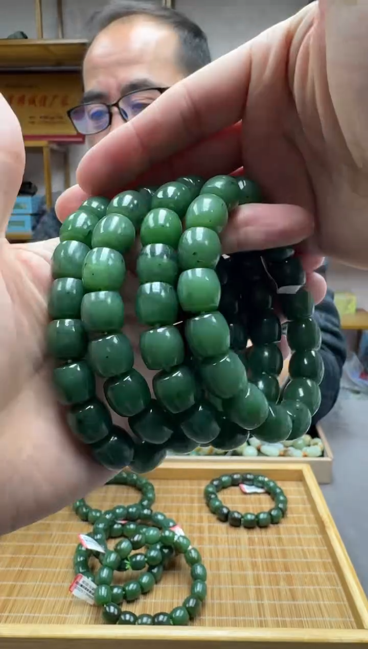 未镶嵌手链和田玉13碧玉红皮多样性发货·拍一发一