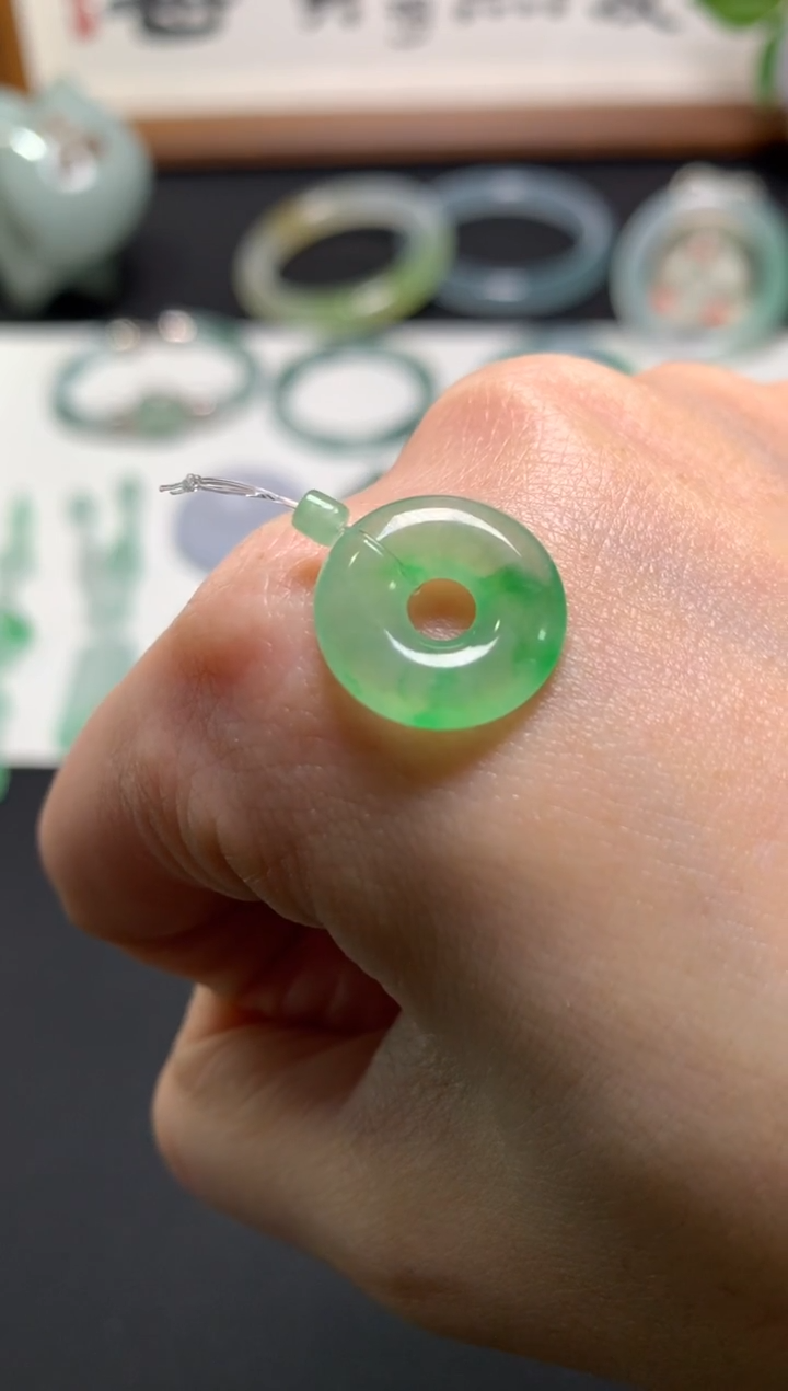 未镶嵌定制翡翠15.2*2.7