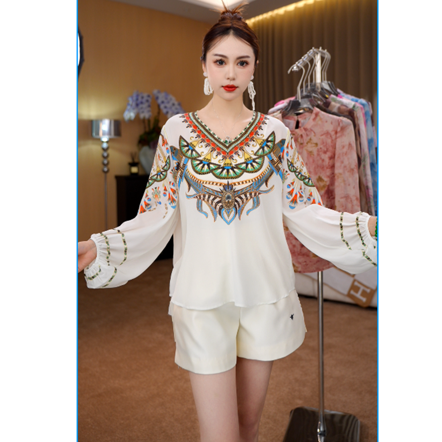 G7050法式时尚长袖t恤女士春秋新款别致V领上衣气质洋气小衫