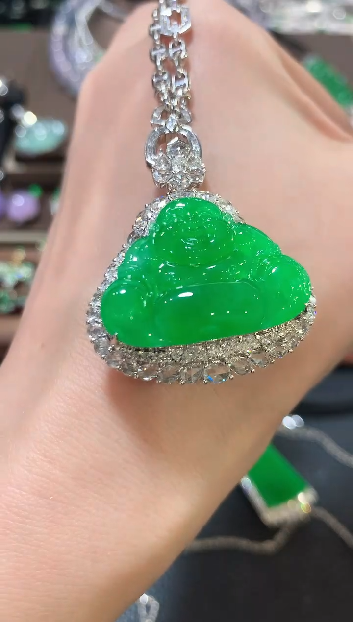 吊坠(不含链)18K金镶嵌翡翠只****了z61 