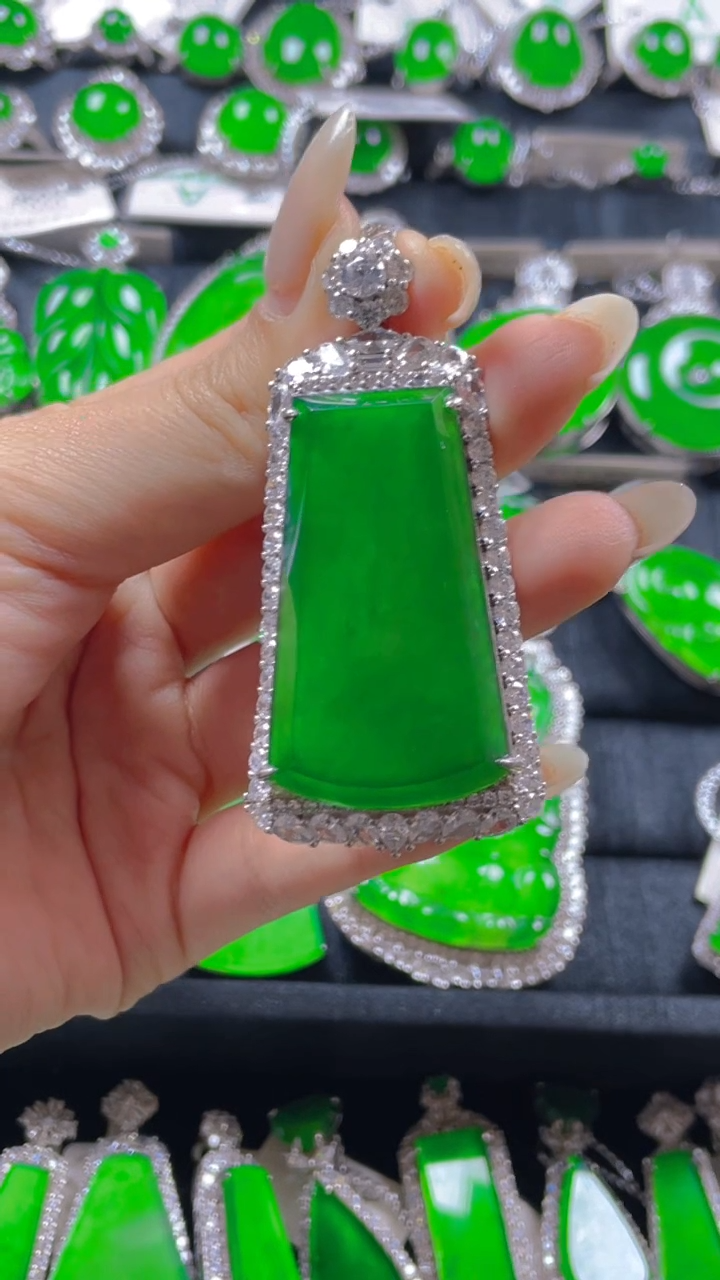 颈饰银S925镶嵌翡翠11