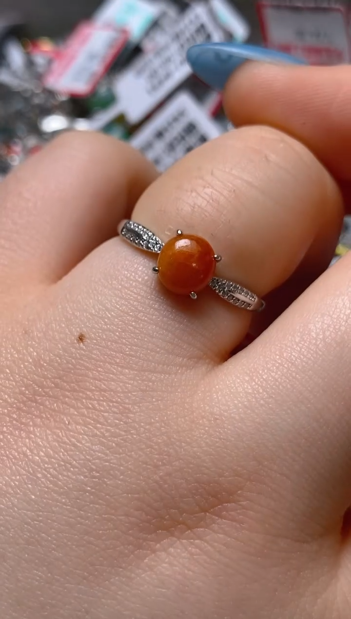 银S925镶嵌戒指翡翠百内无证书