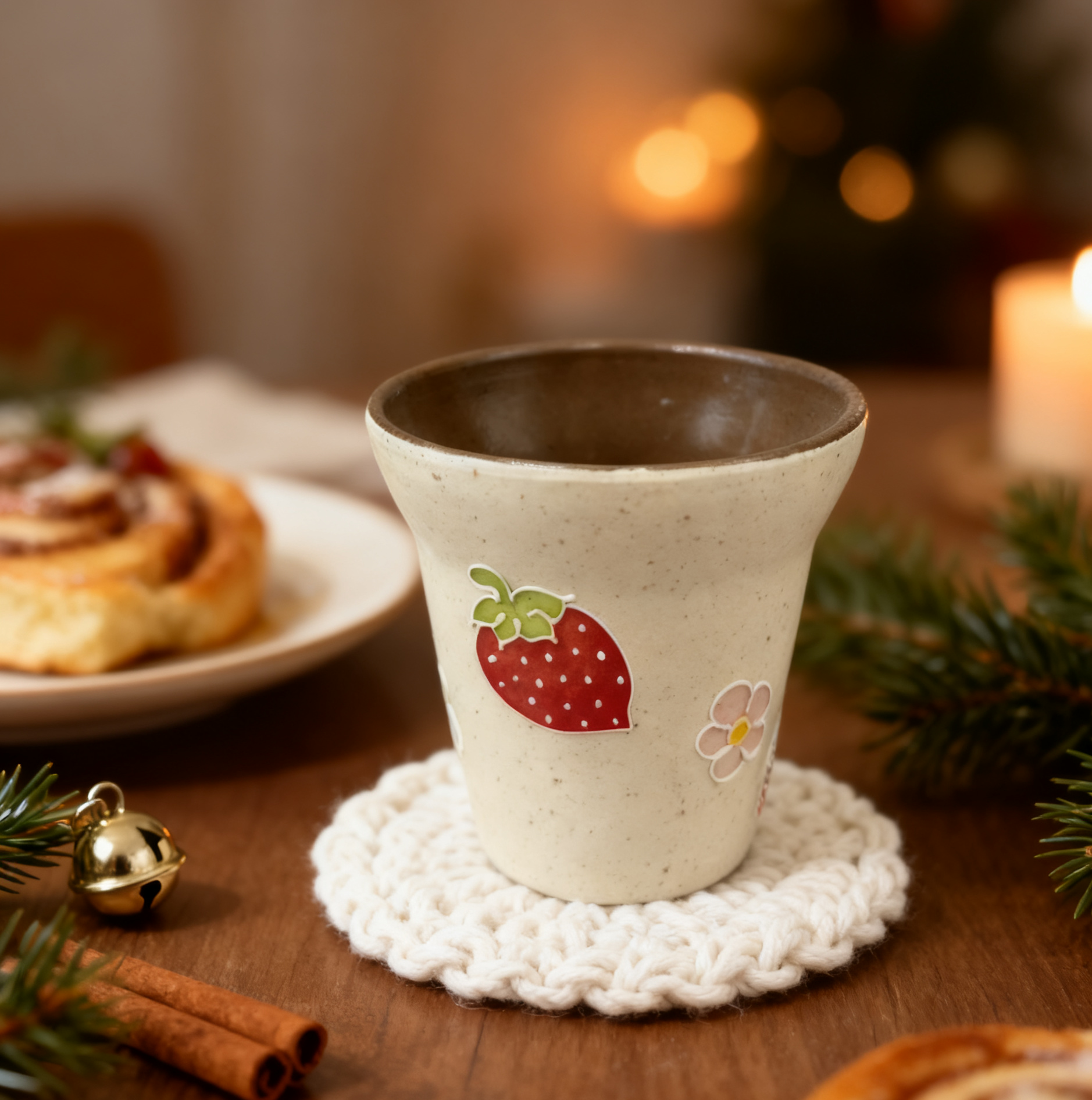 草莓小花纯手绘釉下彩茶杯甜美元气日式家用少女水杯主人杯 MB048