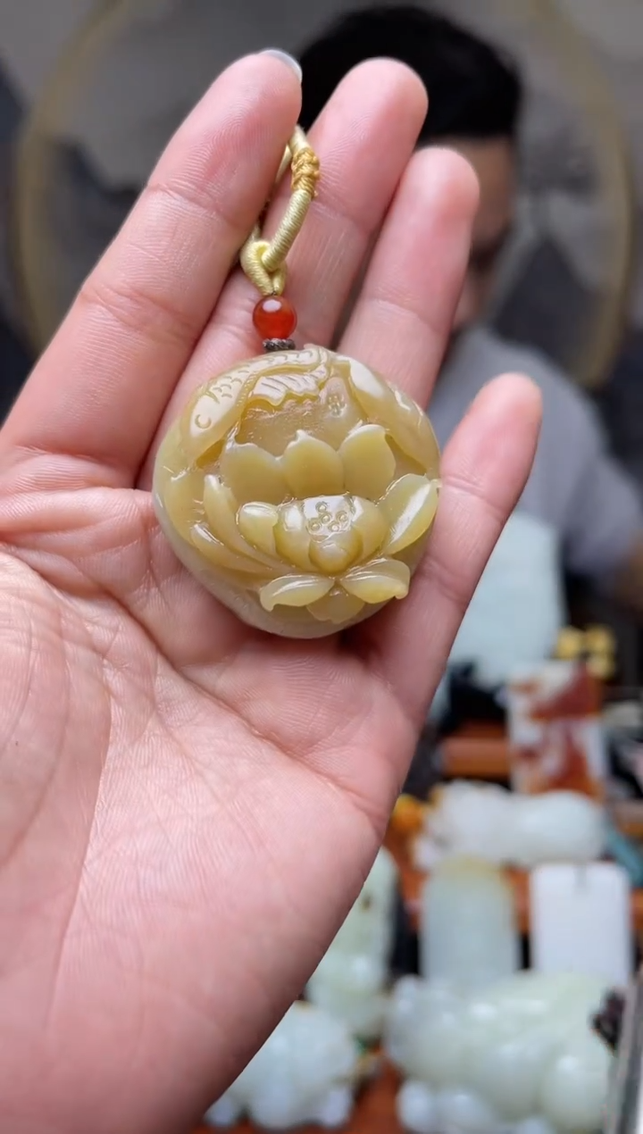 【闪购商品】和田玉吊坠未镶嵌76