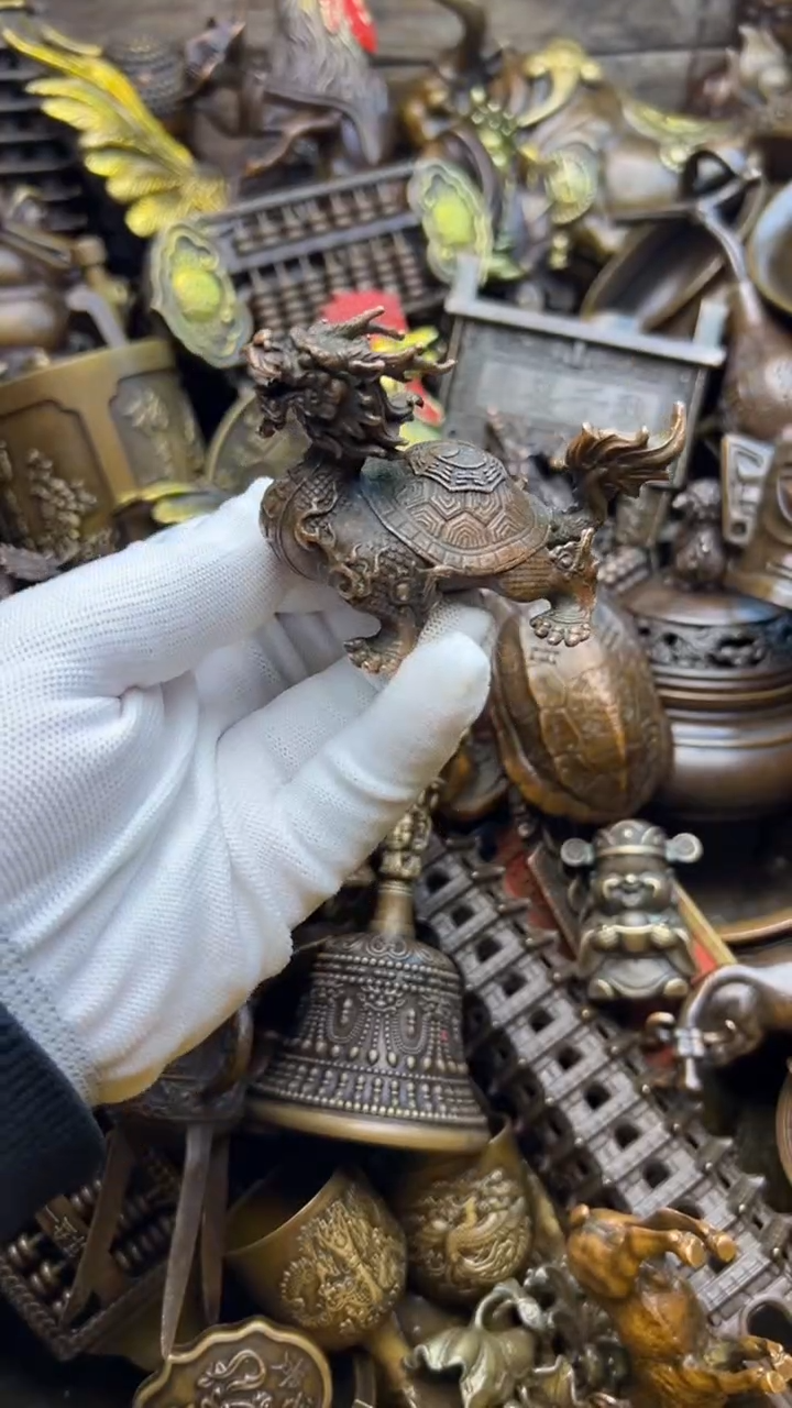 精美铜器，点击下单