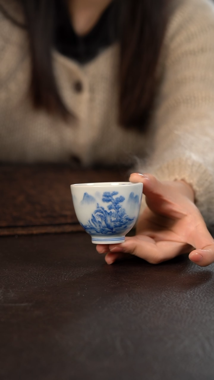 【闪购商品】杯聚澜堂重工山水大直口杯