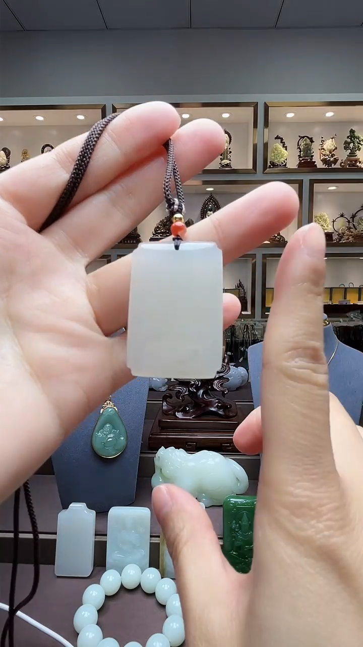 【闪购商品】和田玉挂件未镶嵌1