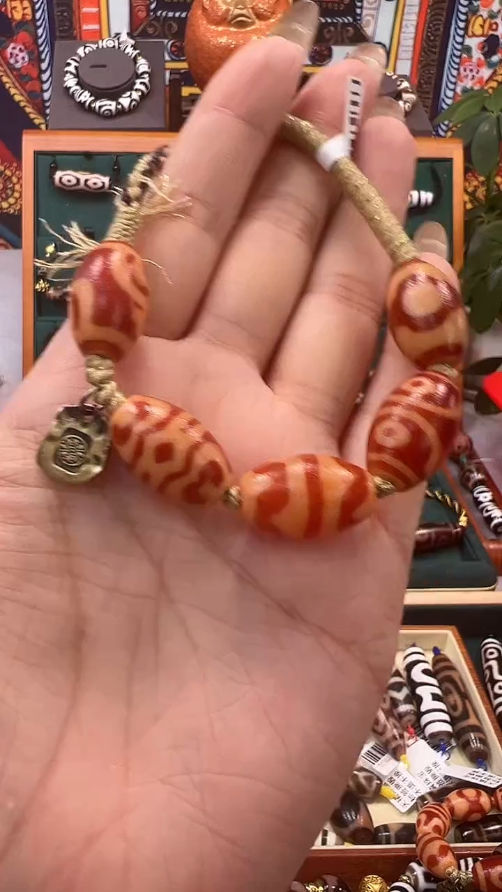 玛瑙/玉髓（覆膜）颈饰合金16.（微瑕）