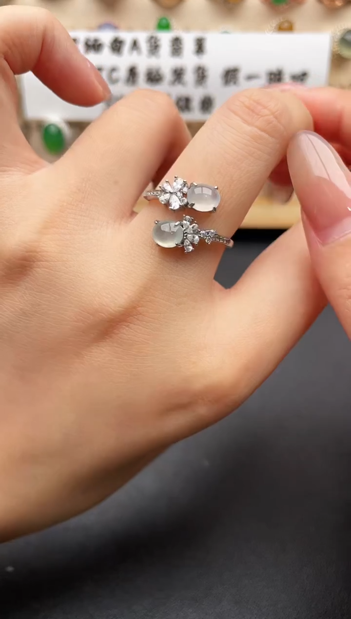 银S925镶嵌戒指翡翠一物一证一礼盒