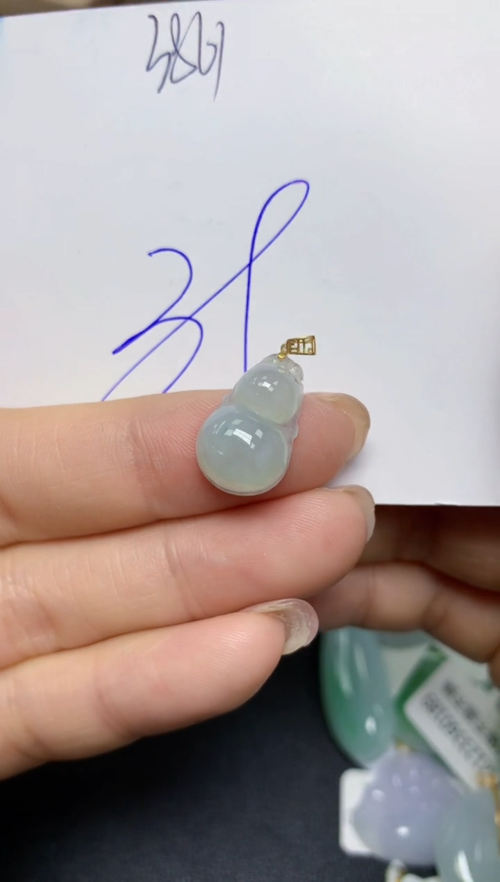 【闪购商品】翡翠挂件18K金镶嵌 天然翡翠A货