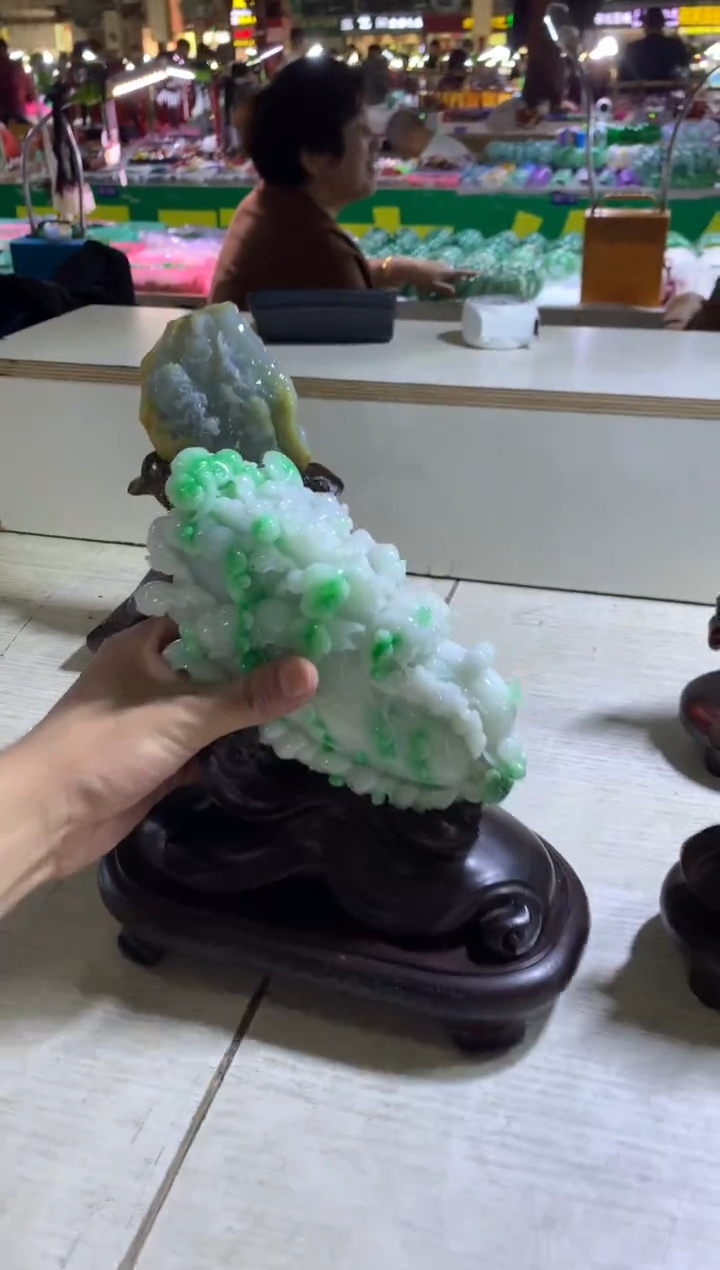 【闪购商品】翡翠摆件未镶嵌翡翠摆件