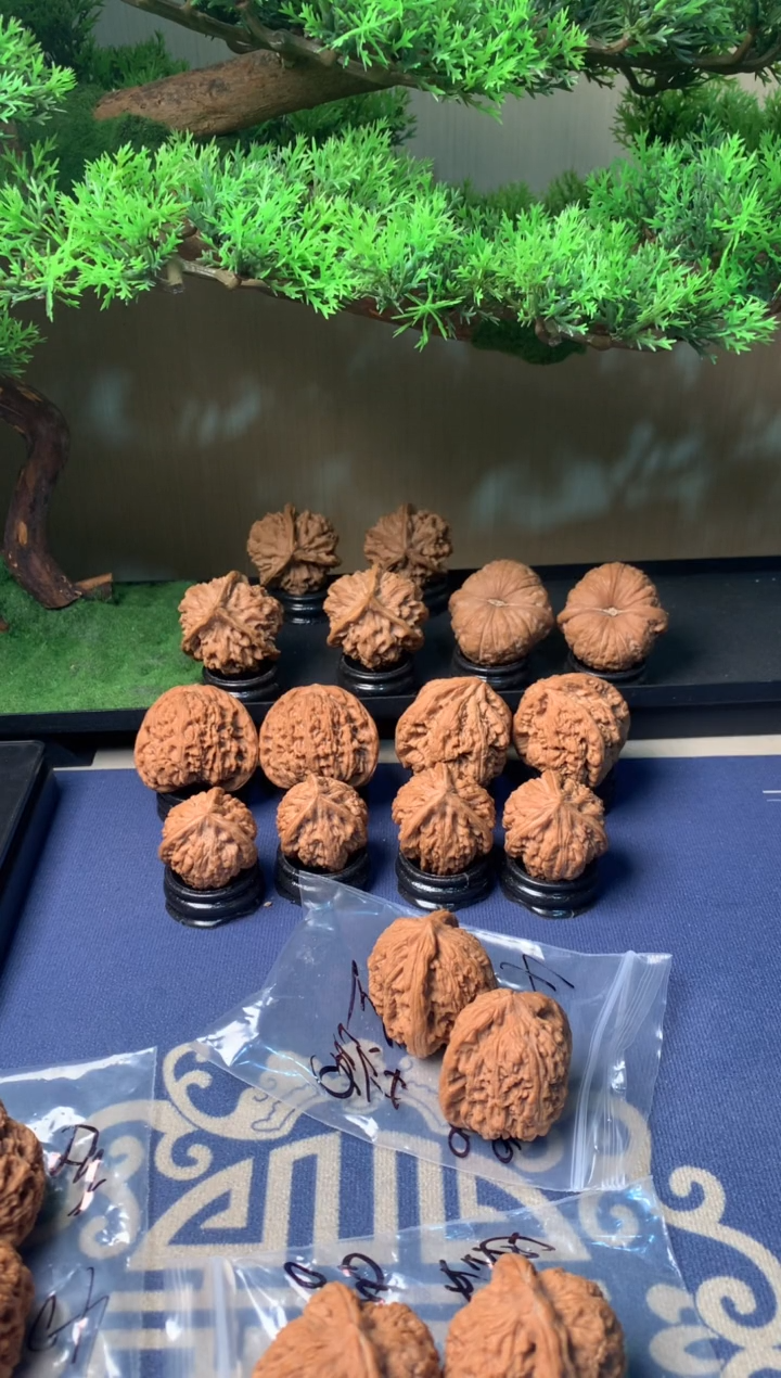 【闪购商品】文玩核桃把件40赵喜满南疆石