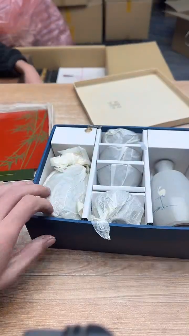 苏*洁2426墨樱社专属定闪链接瓷
