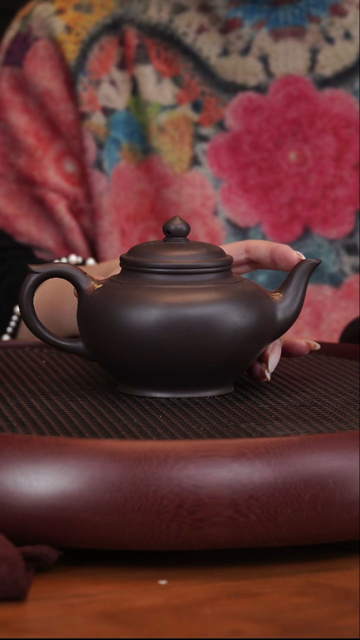 【闪购商品】紫砂茶壶1-17张彩萍笑樱黑墩头泼墨280CC