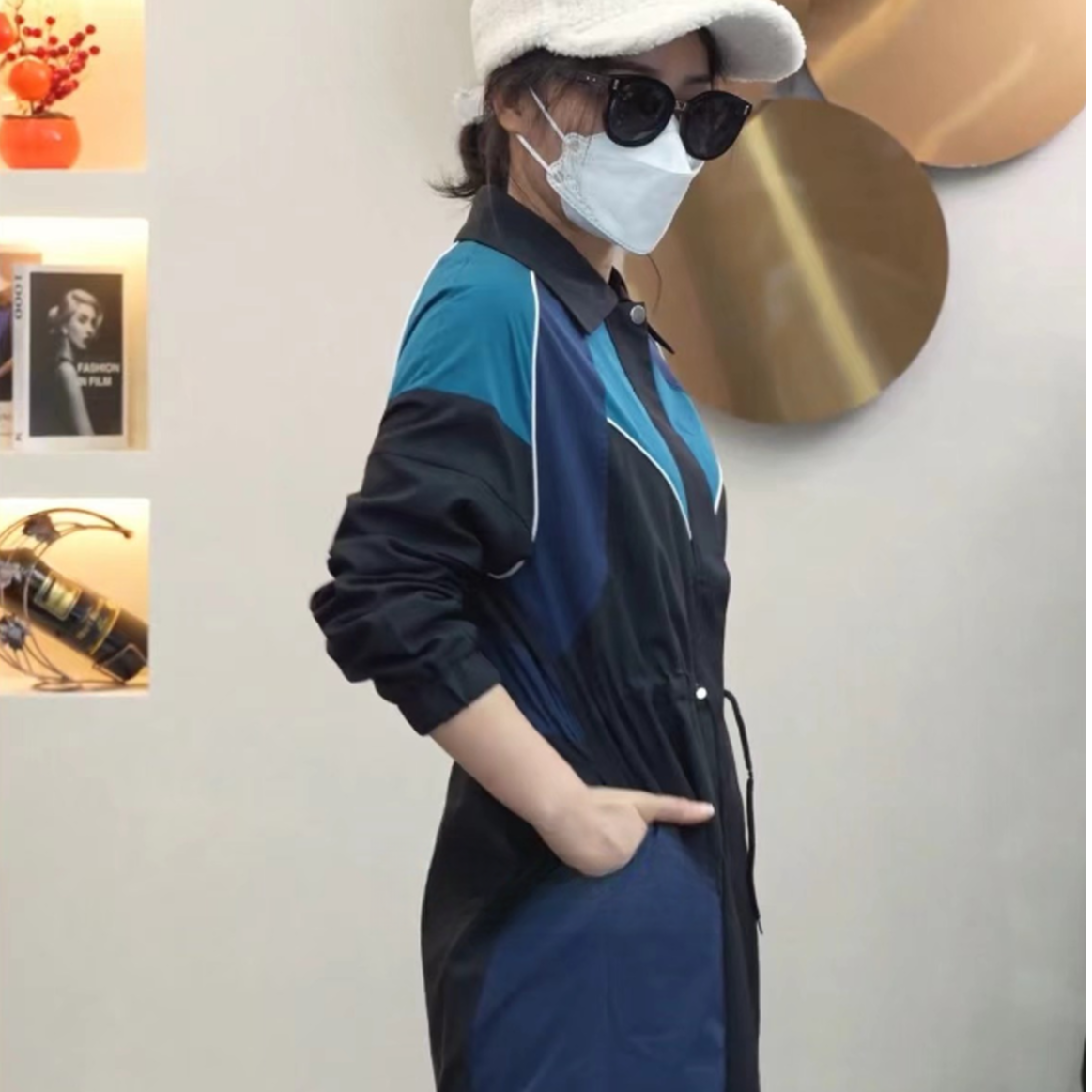 LL-6020春秋季撞色拼接连帽长款抽绳设计感时尚中长款风衣外套