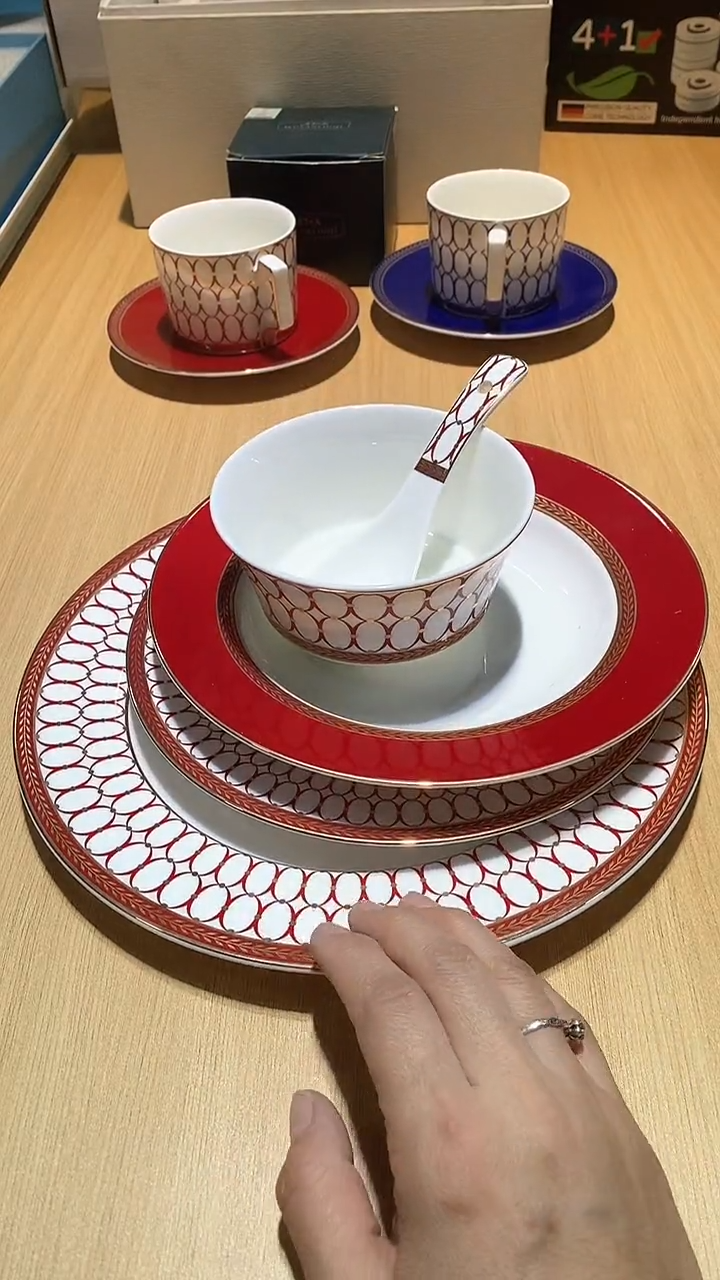 【闪购商品】瓷片锅碗瓢盆一件不剩