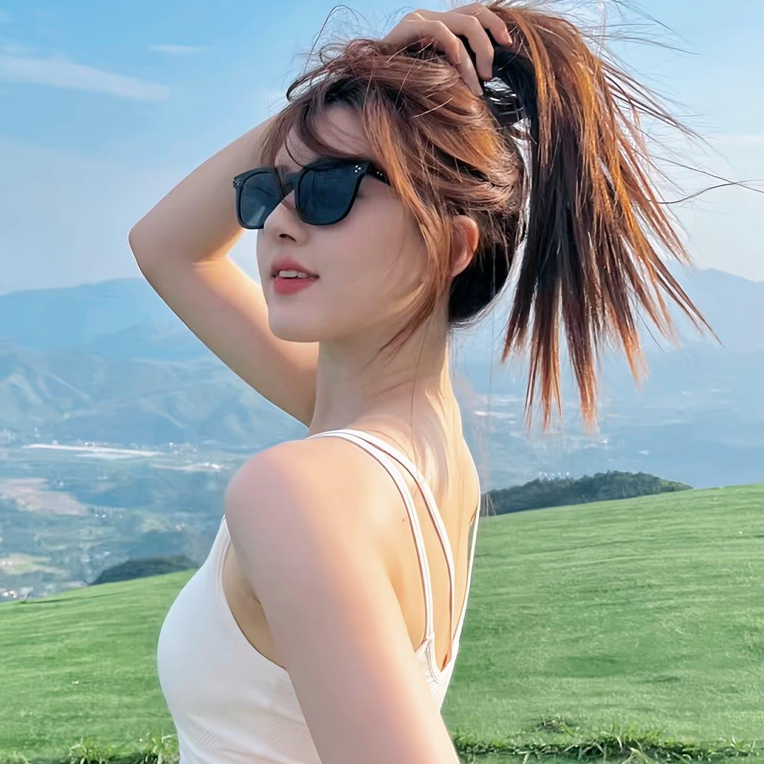 【拍1发323】2025最新美女写真合集1000部作品可投影可打印初见写真