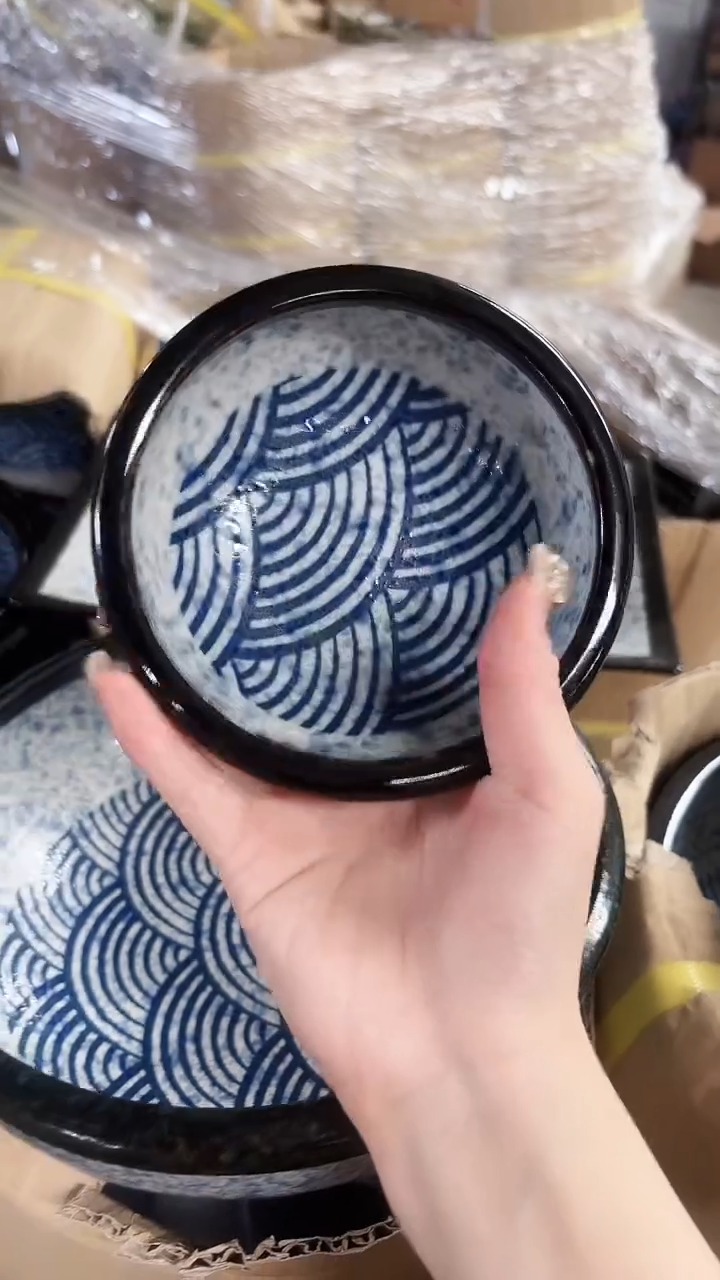 陶瓷清海波13cm加厚钵一个