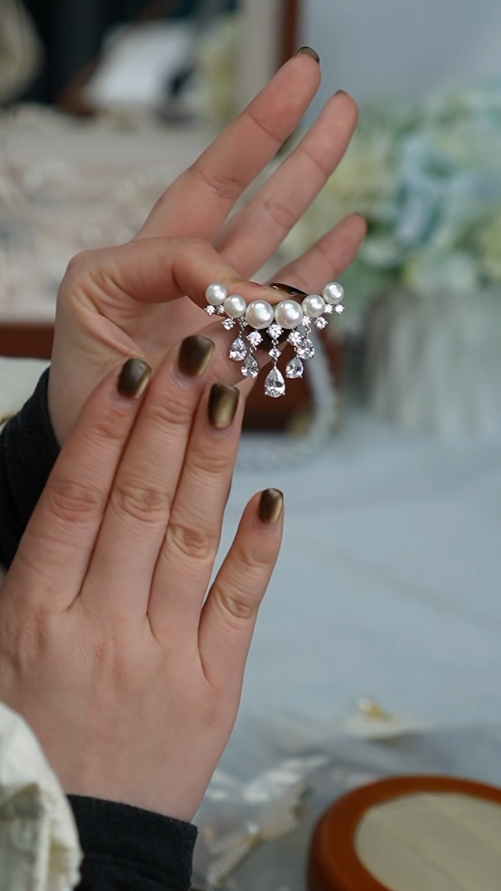 【闪购商品】淡水珍珠胸饰合金胸针