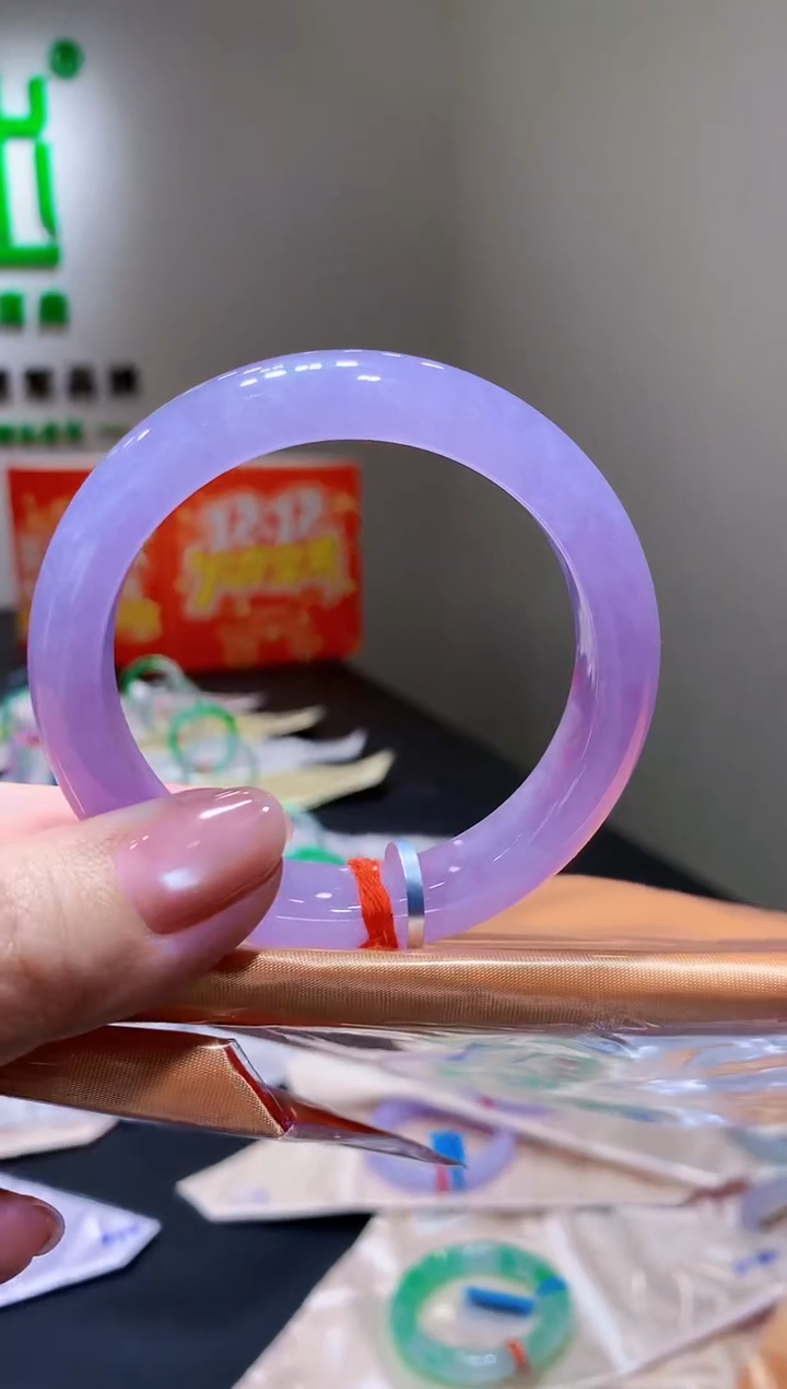 未镶嵌手镯翡翠-c227 天然缅甸A货翡翠总价35万定金2万