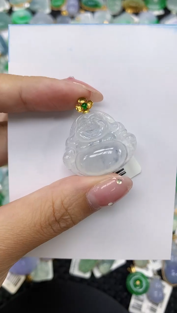 翡翠18K金镶嵌颈饰11111111111