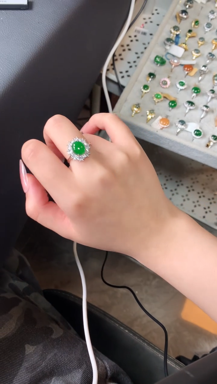 【闪购商品】翡翠戒指银S925镶嵌634124