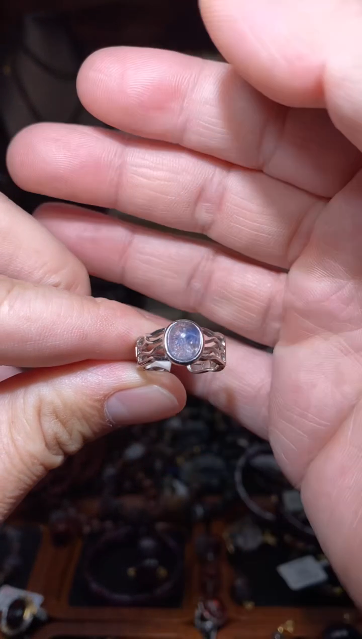 【闪购商品】水晶蓝线石戒指未镶嵌多样性发一